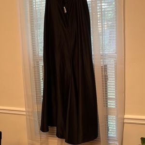 Tadashi 6 black satin taffeta maxi fishtail evening skirt.